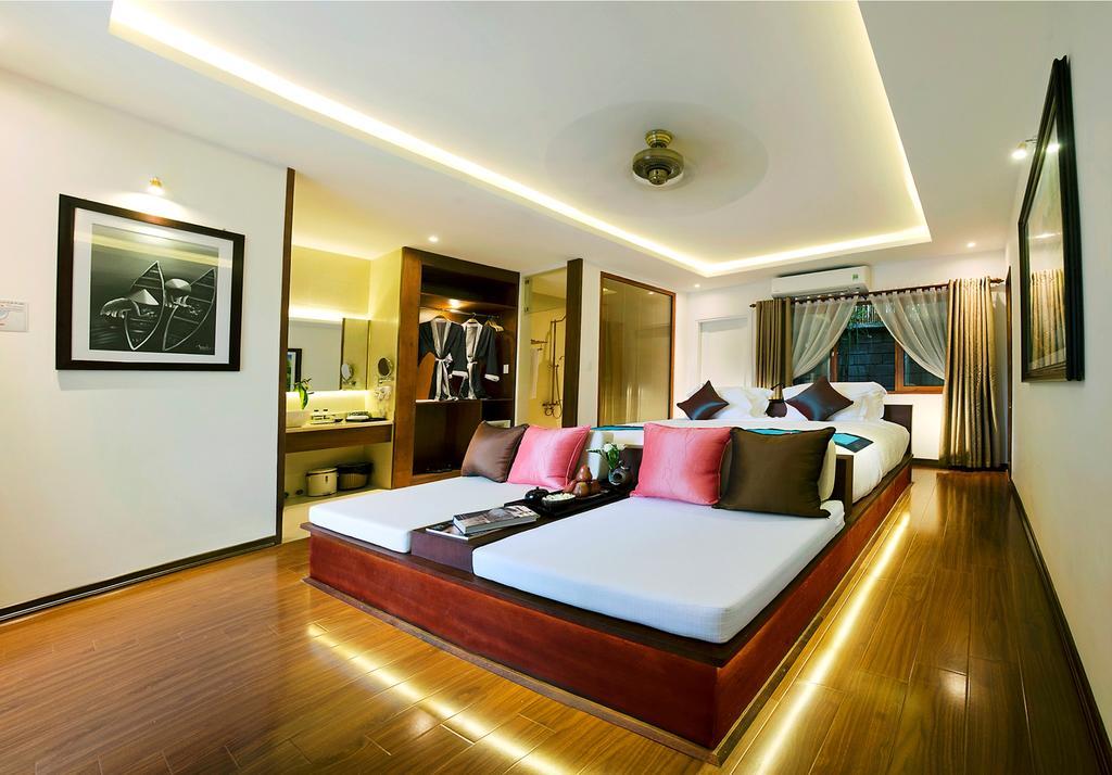 Azumi Hoi An Quarto foto